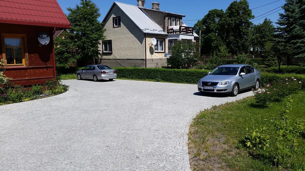 Wisniowy Sad Casa de hóspedes Białowieża Exterior foto