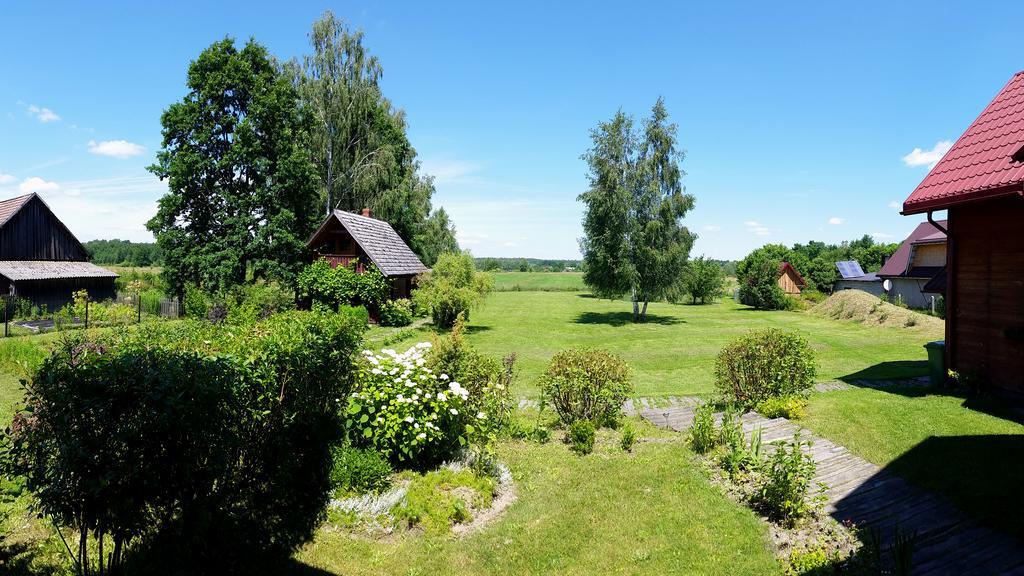 Wisniowy Sad Casa de hóspedes Białowieża Exterior foto