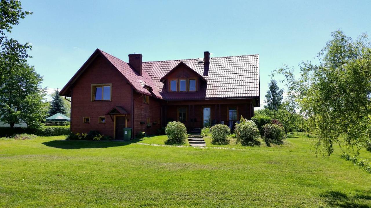 Wisniowy Sad Casa de hóspedes Białowieża Exterior foto