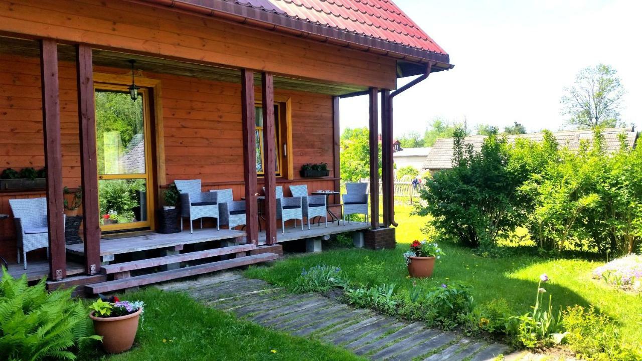 Wisniowy Sad Casa de hóspedes Białowieża Exterior foto